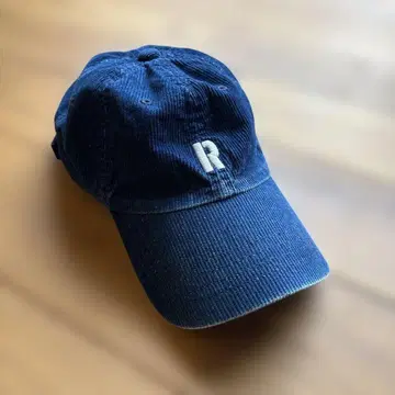 네이비 코듀로이 캡 R 자수