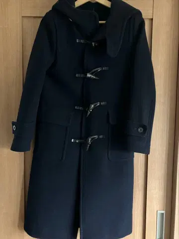 TOMORROWLAND (MACPHEE) 더플 코트 네이비