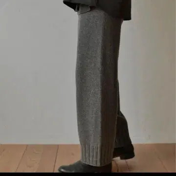 kiri. STRAIGHT RIB KNIT PANTS 니트 리브 팬츠