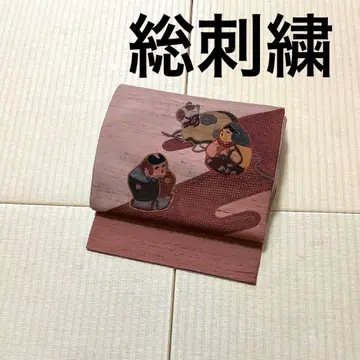 전체 자수 마디의 질감이 좋은 명주 경대