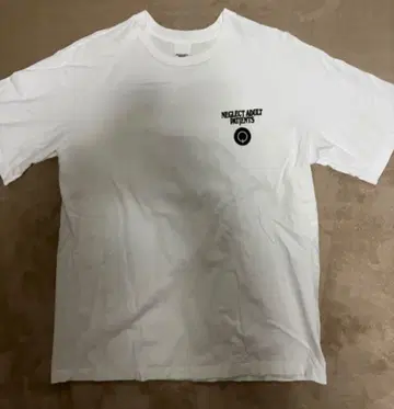 NEGLECT ADULT PATiENTS 프린트T셔츠 화이트