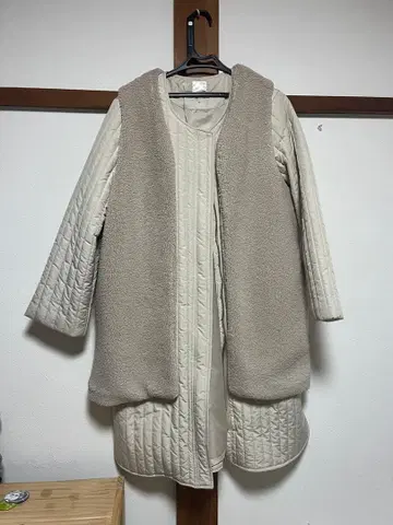 Je chichi 퀼팅 자켓 베이지