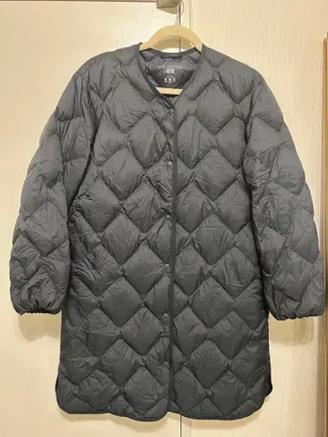 [ UNIQLO ] 울트라 라이트다운 릴랙스 코트 롱 기장 네이비