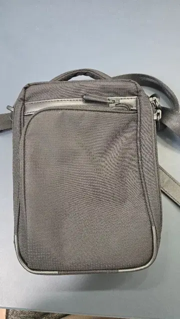 ace.GENE 플렉스 라이트 핏 남성용 54551 미니 숄더