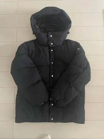 yeti 후드 부착 다운 자켓