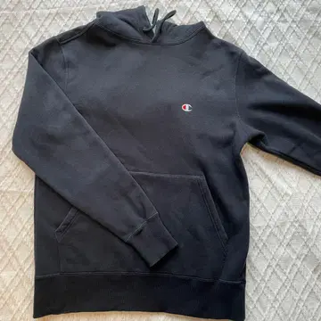 Champion 블랙 후드 부착 후드티