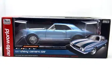 오토 월드 1967 셰비 카마로 Z28