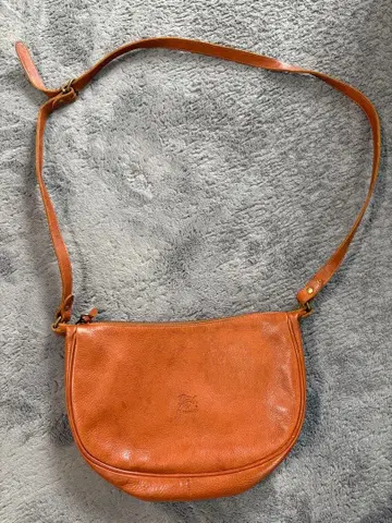 일비종떼 숄더백 수납 가방 포함