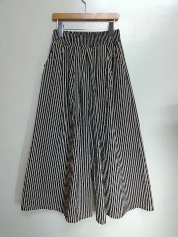 쿠오레 스토어 스트라이프 가우초 팬츠 베이지 x 블랙 면 100% F