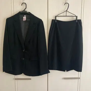 DHC 노블 블랙 슈트