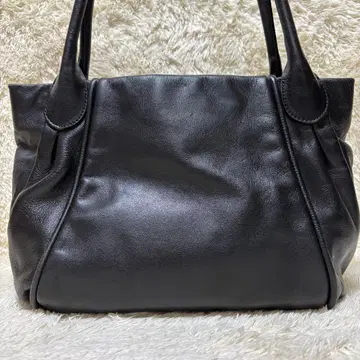 새상품급 츠치야 가방 마이리스 퍼프 슬리브 토트백 올 가죽 블랙 단종품