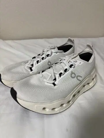 On CloudsurferMax 클라우드 서퍼 맥스 26cm 화이트