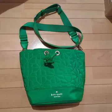 케이트 스페이드 플라워 스몰 버킷 백