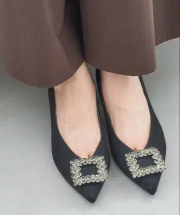 비쥬 장식 블랙 스틸레토 펌프스 23cm