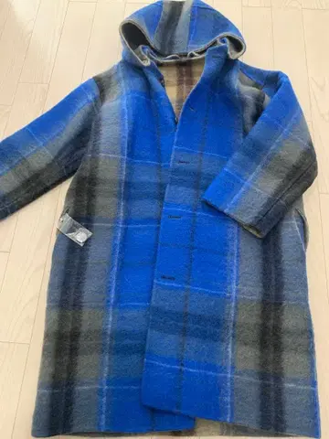 단 한 번 드로어 취급 소피 인형 리버서블 코트 36