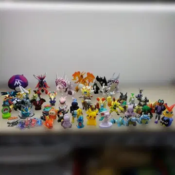 포켓몬 피규어 컬렉션 약 50개