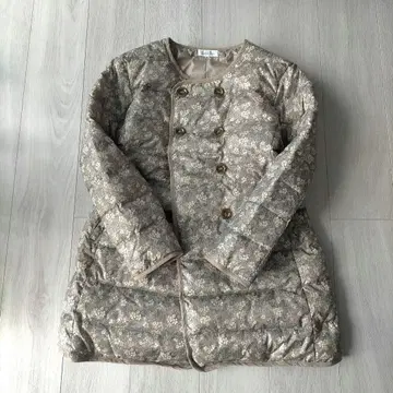 SIMPLE LIFE 노카라 꽃무늬 다운 자켓 베이지 계열