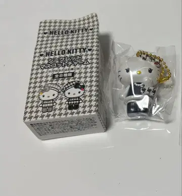 산리오 시크릿 마스코트 참 흑백 걸리시 헬로키티