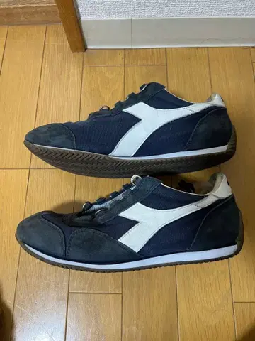 Diadora 헤리티지 네이비/화이트 스니커즈