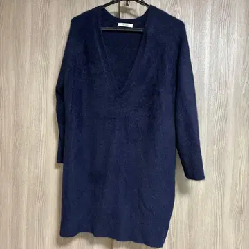 DouDou 네이비 V넥 긴팔 니트 원피스