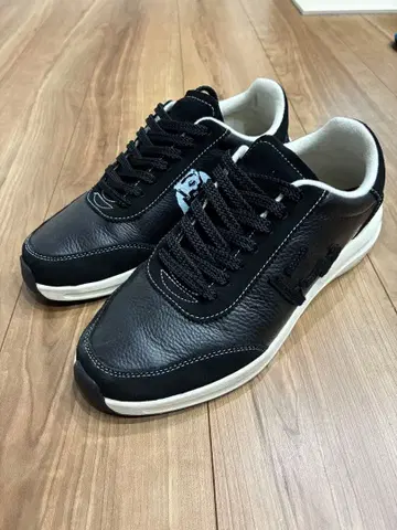 뱅크시 x 뉴BLOW 천연 가죽 스니커즈 26.0