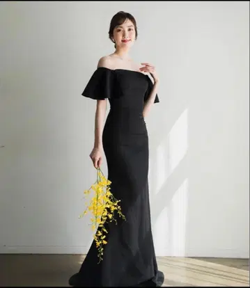 오프숄더 블랙 웨딩 드레스