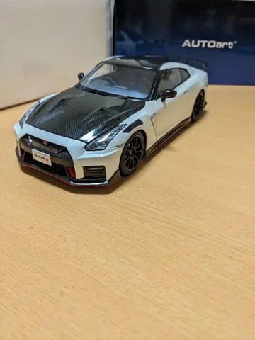 오토아트 1/18 닛산 R35 GT-R 니스모