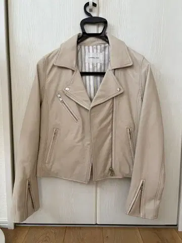 UNRELISH의 가죽 재킷