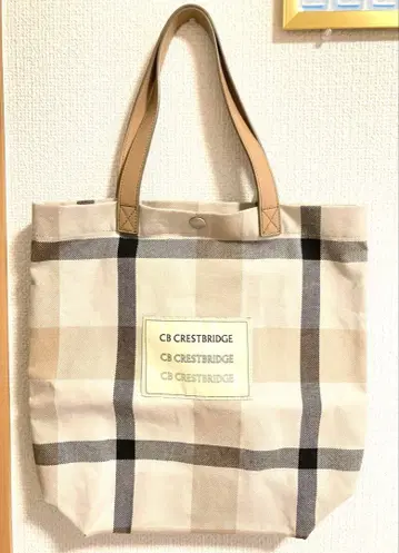 CB CRESTBRIDGE 체크 무늬 토트백
