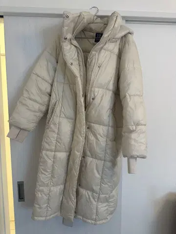 GAP 갭 롱 다운 화이트 S