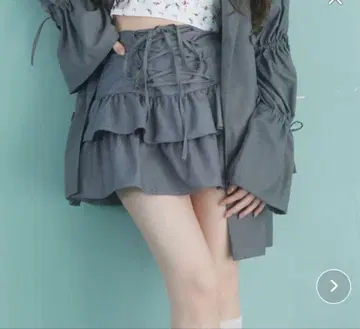 레이스업 티어드 미니 치마바지