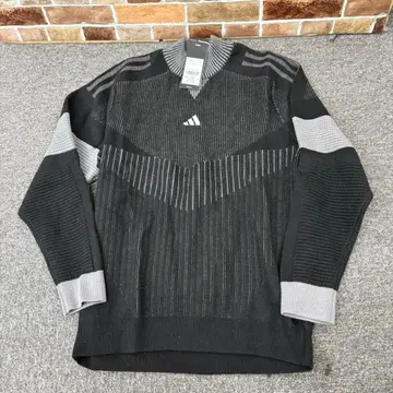 A6 택 포함 새상품 아디다스 아카이브 그래픽 모크넥 스웨터 XS