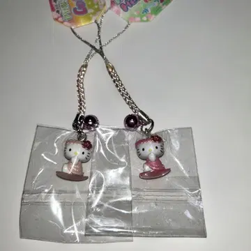 지역 한정 키티 카와즈 벚꽃 색상 변경 2개