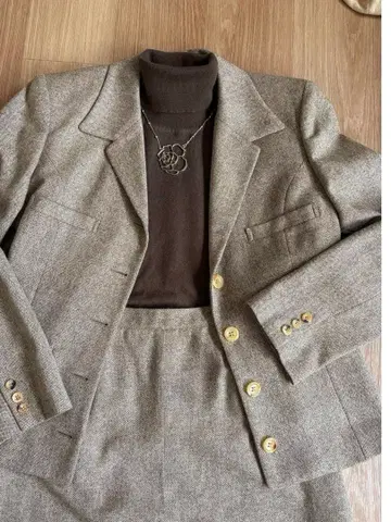 마드모아젤 논논 우 셋업