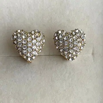 MONET 하트 골드 컬러 귀찌 #3231