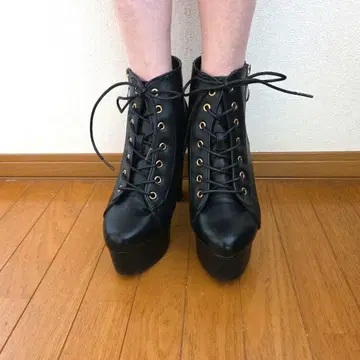 블랙 하이힐 부츠 지퍼 포함