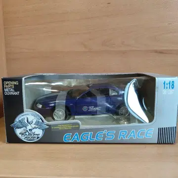 EAGLE'S RACE 1:18 다이캐스트 미니카