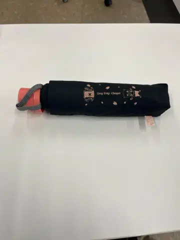 초파의 접이식 우산, 캐릭터 굿즈