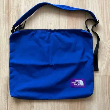 Field Shoulder Bag N24FO082