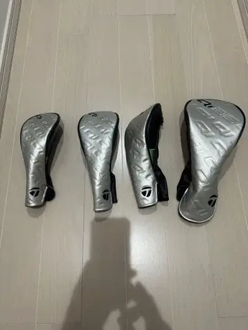 TaylorMade qi35 골프헤드커버 4세트