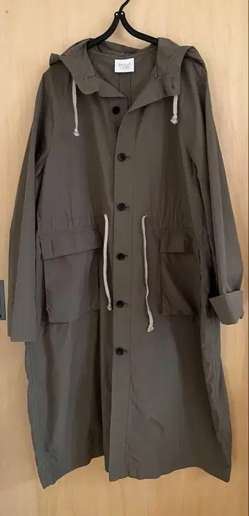 yuni 카키 후드 부착 롱 코트