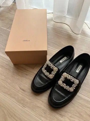 OHGA 블랙 로퍼 23cm 비쥬