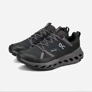 On 블랙 트레일 러닝화