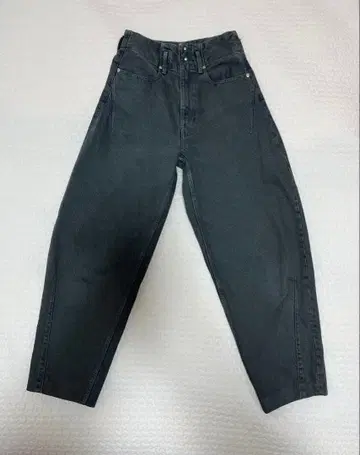 [ TANAKA / 타나카 ] TAPERED JEAN TROUSERS