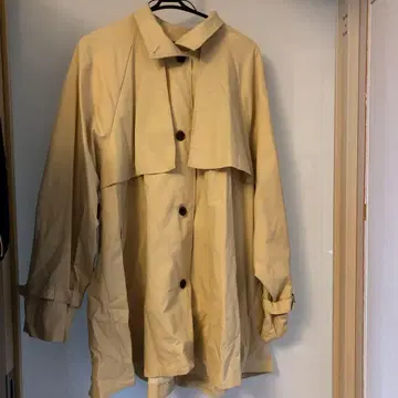 Kastane 베이지 트렌치코트