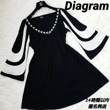 Diagram 바이컬러 벨 슬리브 원피스 블랙 화이트 그레이스