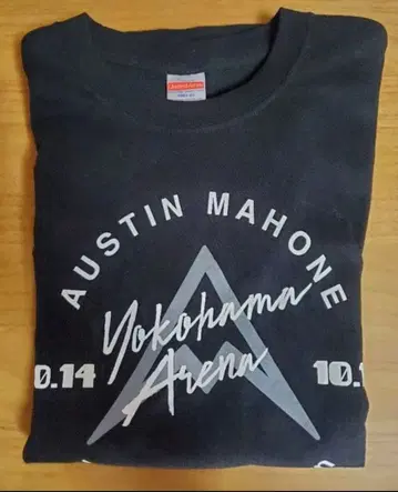 Travis Japan 오스틴 t 셔츠 블랙