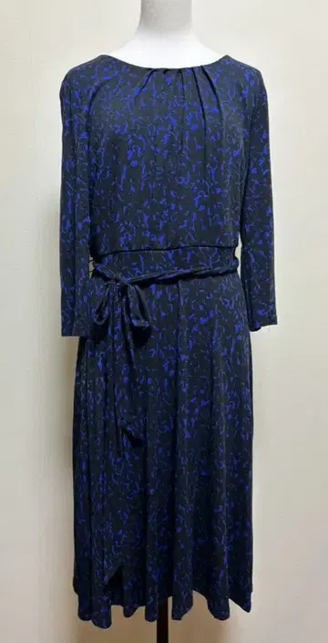 3073 LAURA ASHLEY(로라 애슐리) 긴팔 원피스