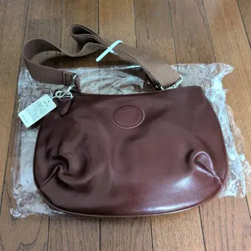 브라운 가죽 숄더백