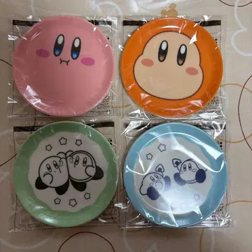 훼미리마트 커비 플레이트 4종 세트